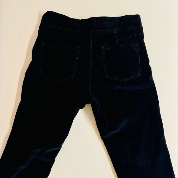 Free People-In My Feelings- Black cropped boot cut velvet pants.Size Large - Picture 7 of 10